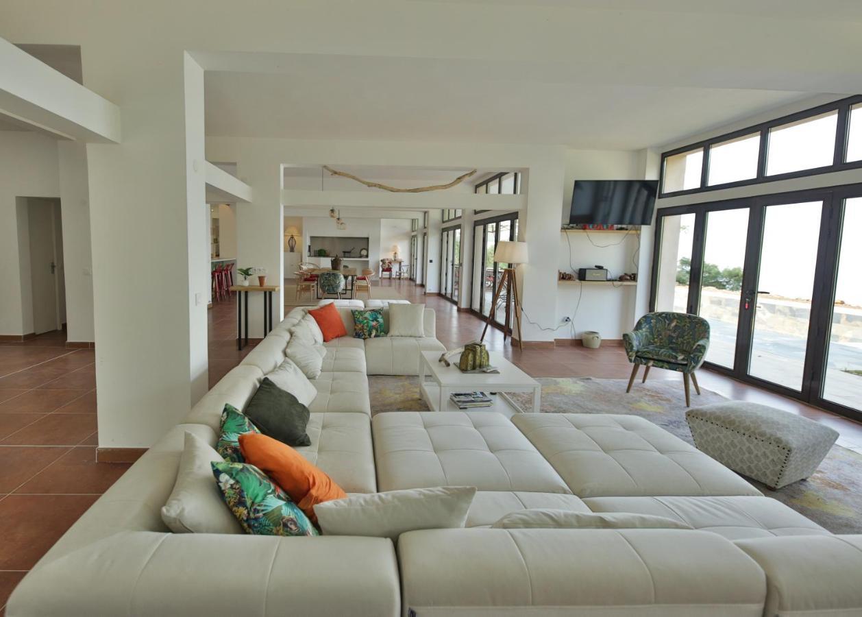 Grande Villa 750 M2 Le Mas Des Chenes 博尔马斯·莱斯·米默萨斯 外观 照片