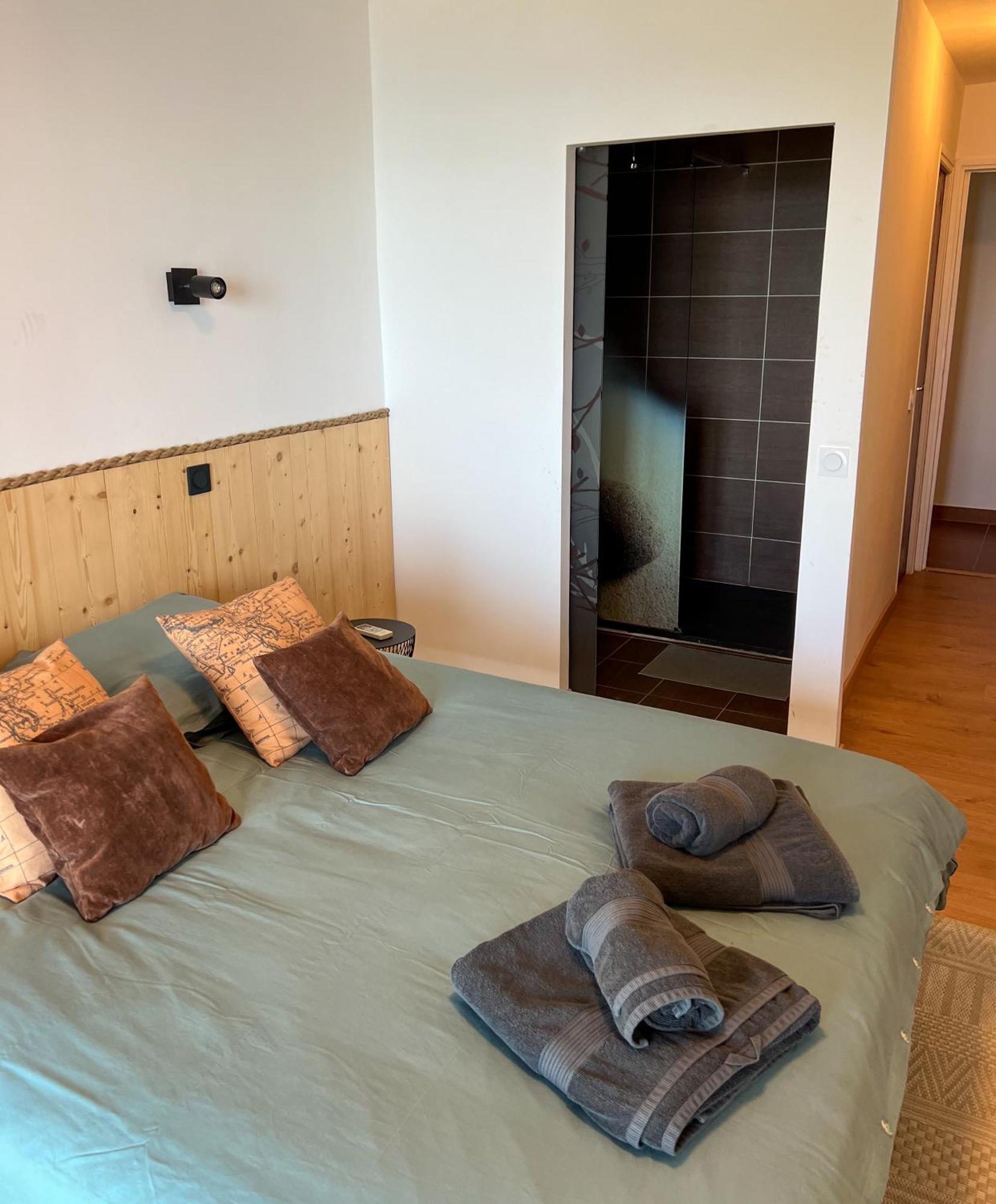 Grande Villa 750 M2 Le Mas Des Chenes 博尔马斯·莱斯·米默萨斯 外观 照片